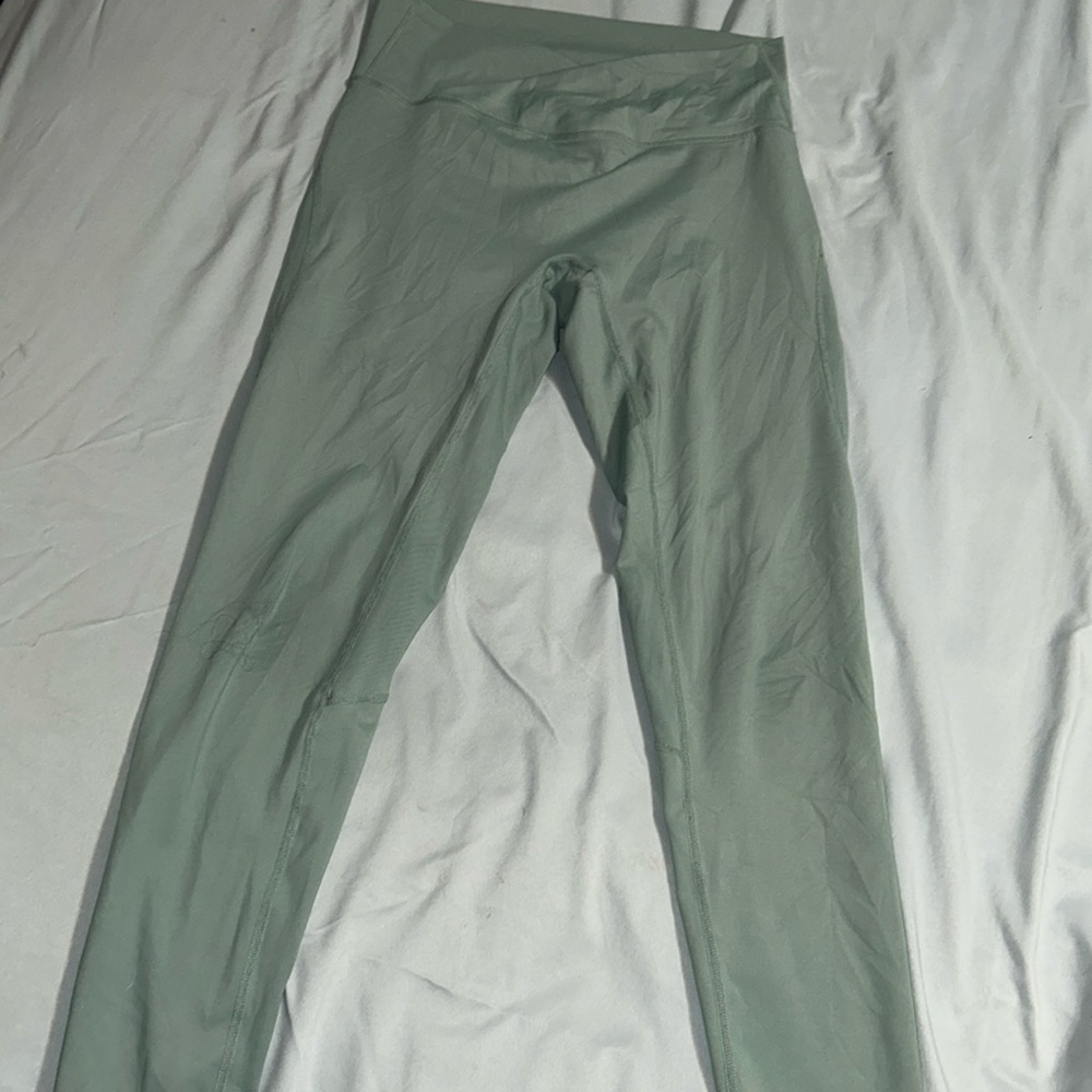Green leggings that I think are from Amazon